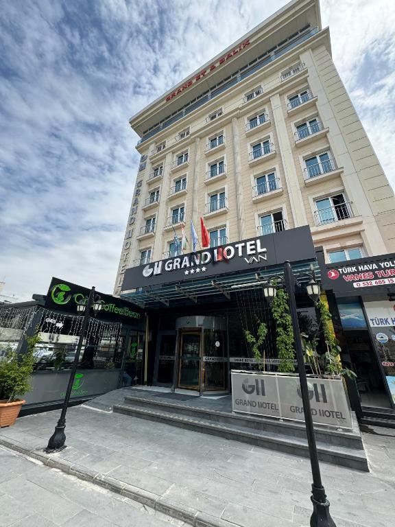 گرند هتل وان